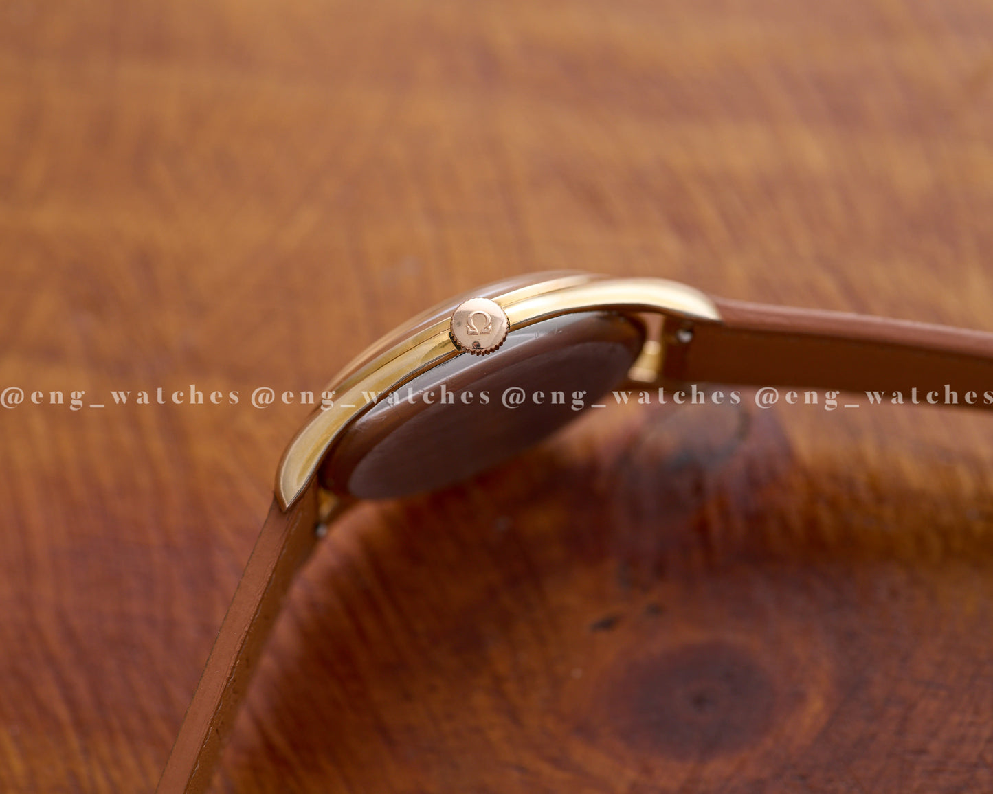 Omega "Honeycomb Back Star"