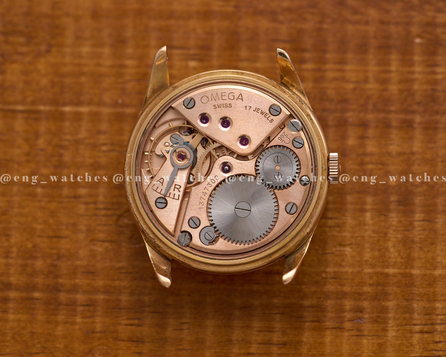 Omega "Honeycomb Star" 18k Gold