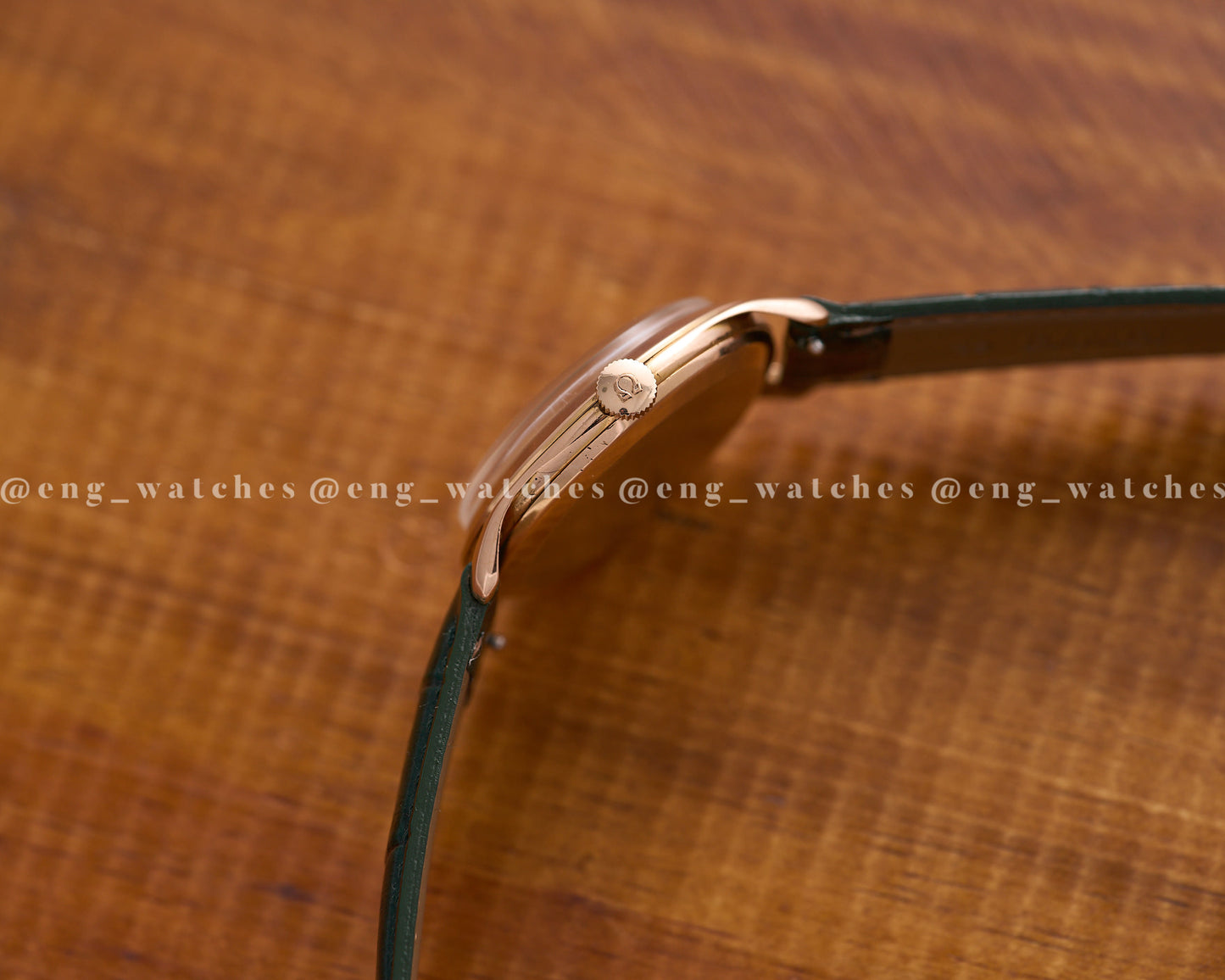 Omega "Honeycomb Star" 18k Gold