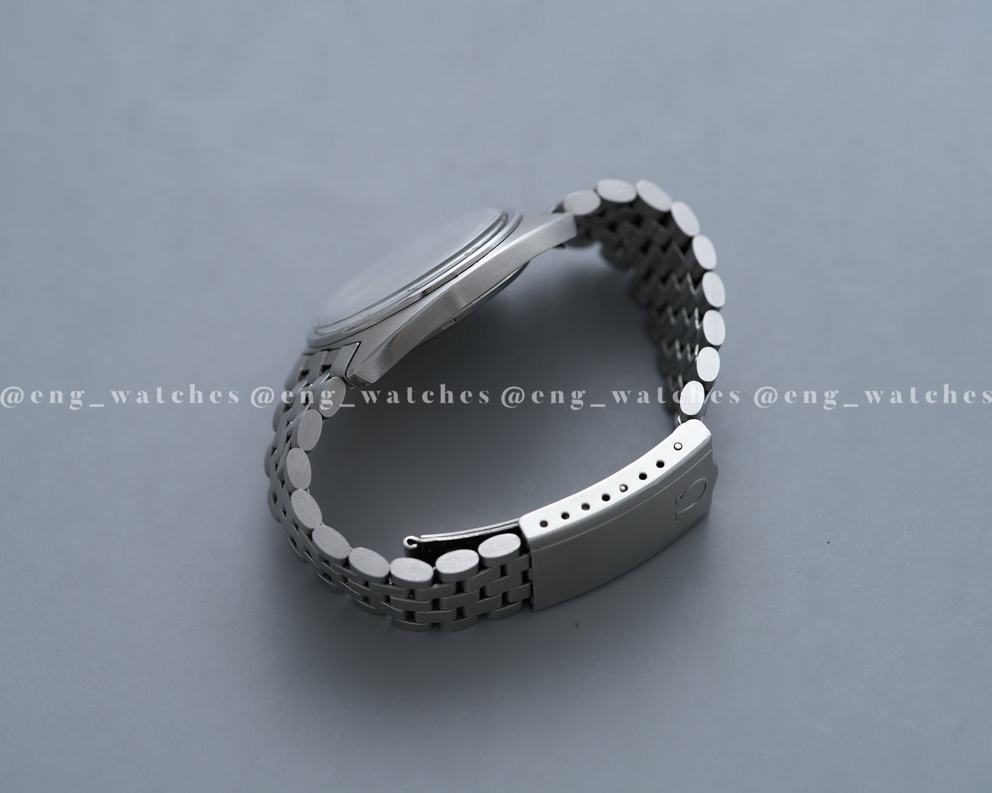 Omega Constellation "C-Shape" 168.017