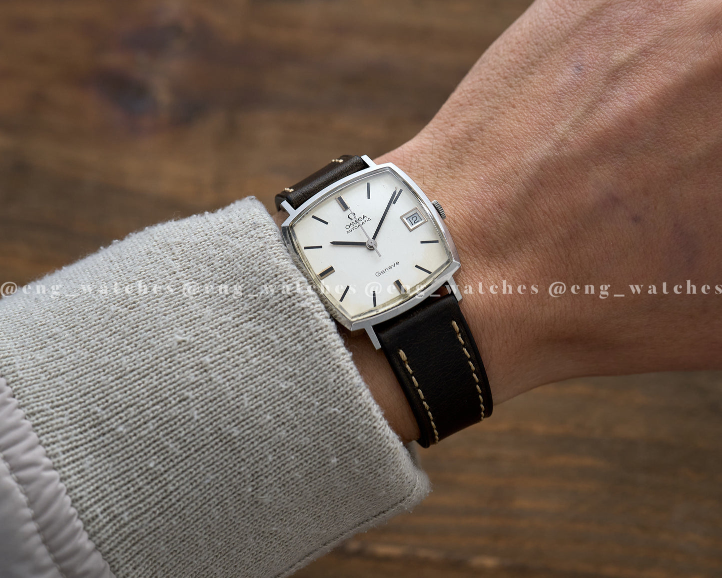 Omega Geneva 166.037