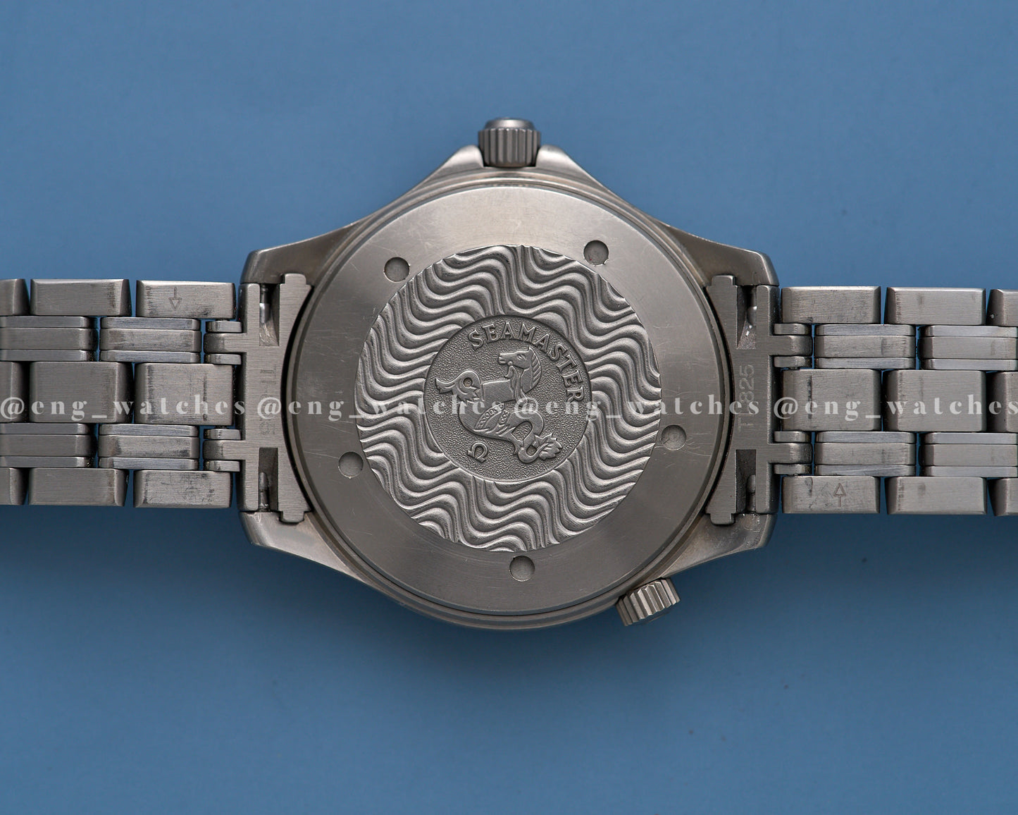 Omega Seamaster 300 Diver Titanium "Electric Blue"