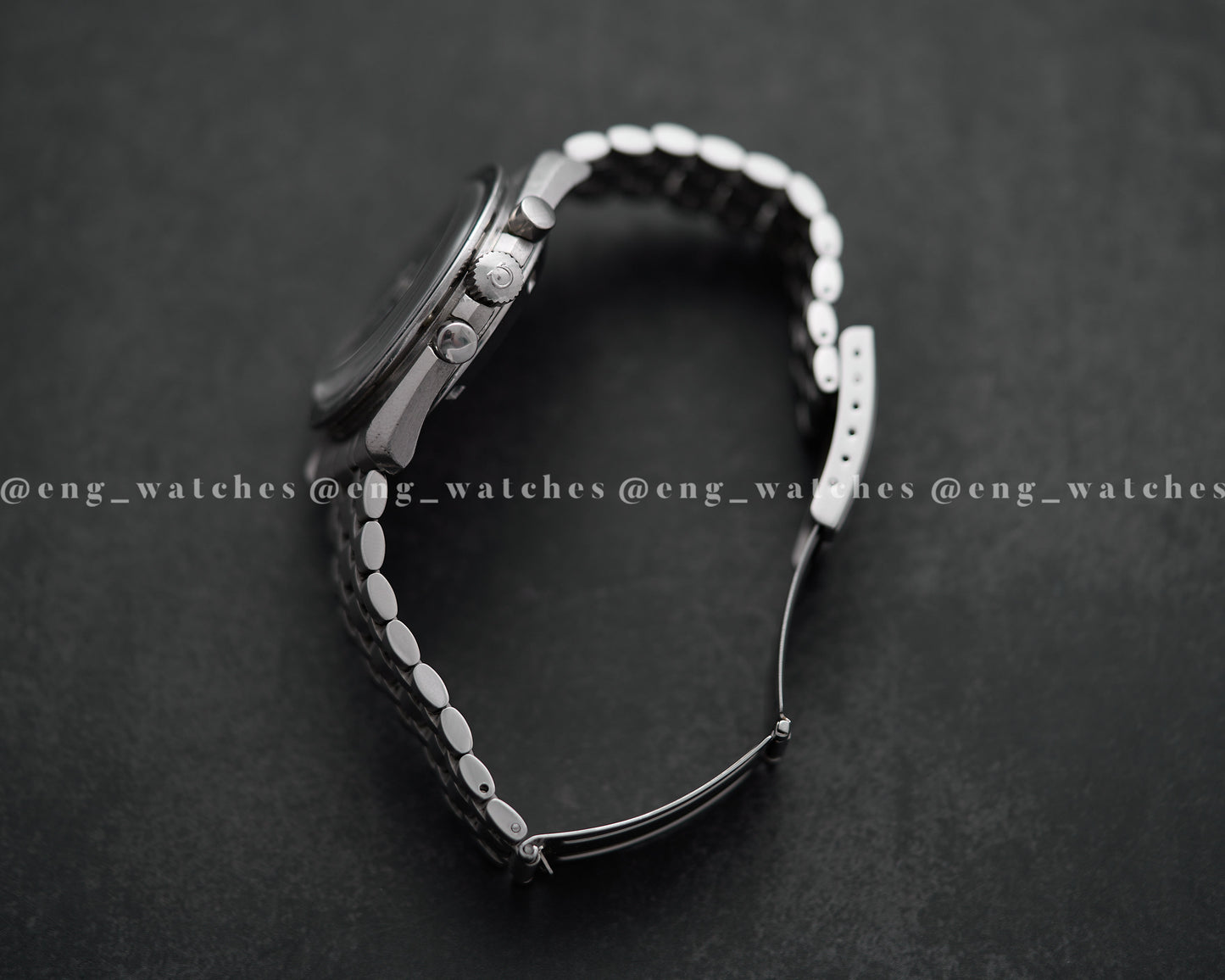 Omega Speedmaster Moonwatch