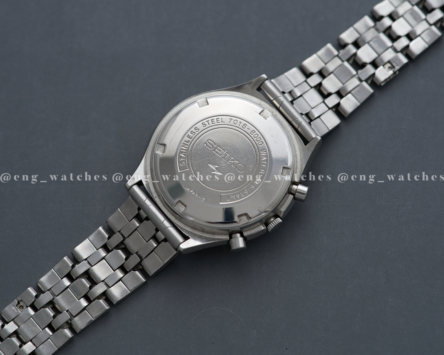 Seiko Chronograph 7018-8000 "One-Eyed Panda"