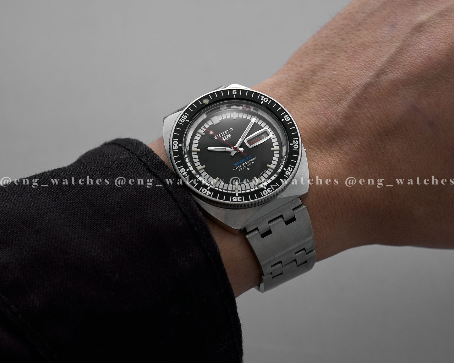 Seiko 5 Sports 6106-8120
