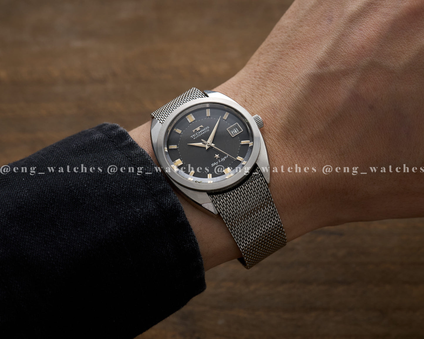 Technos Sky Light "Pie Pan"