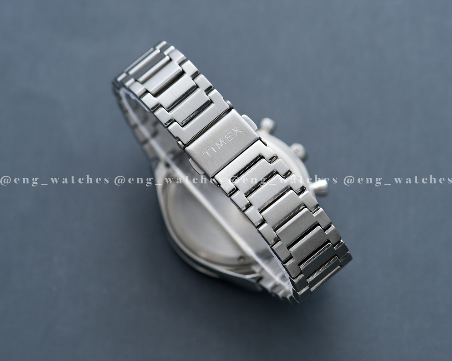 Q Timex Chronograph