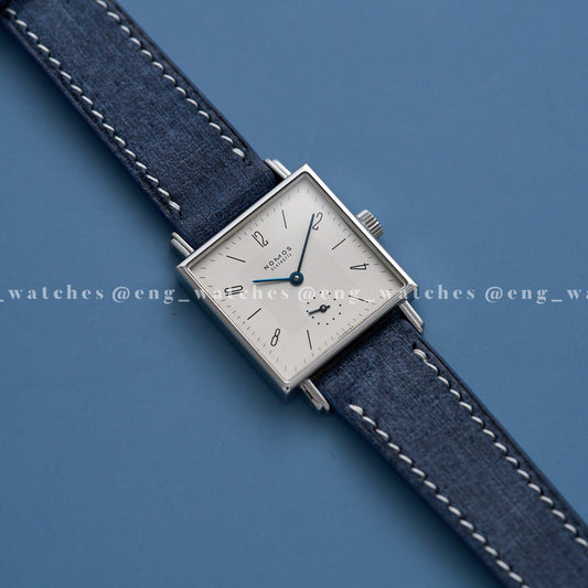 Nomos Tetra 27