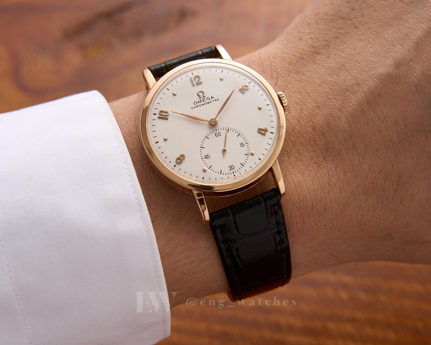 Omega Chronometre 18k Gold