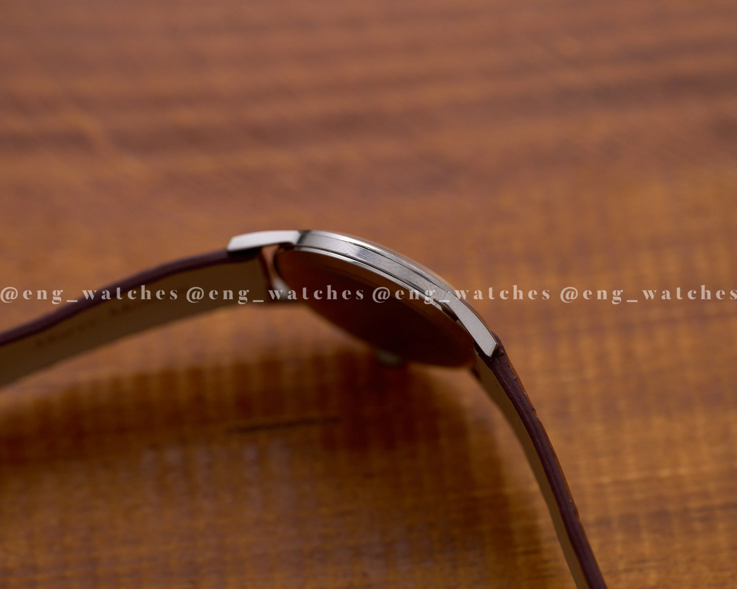 Omega "Honeycomb Star" 18k Gold