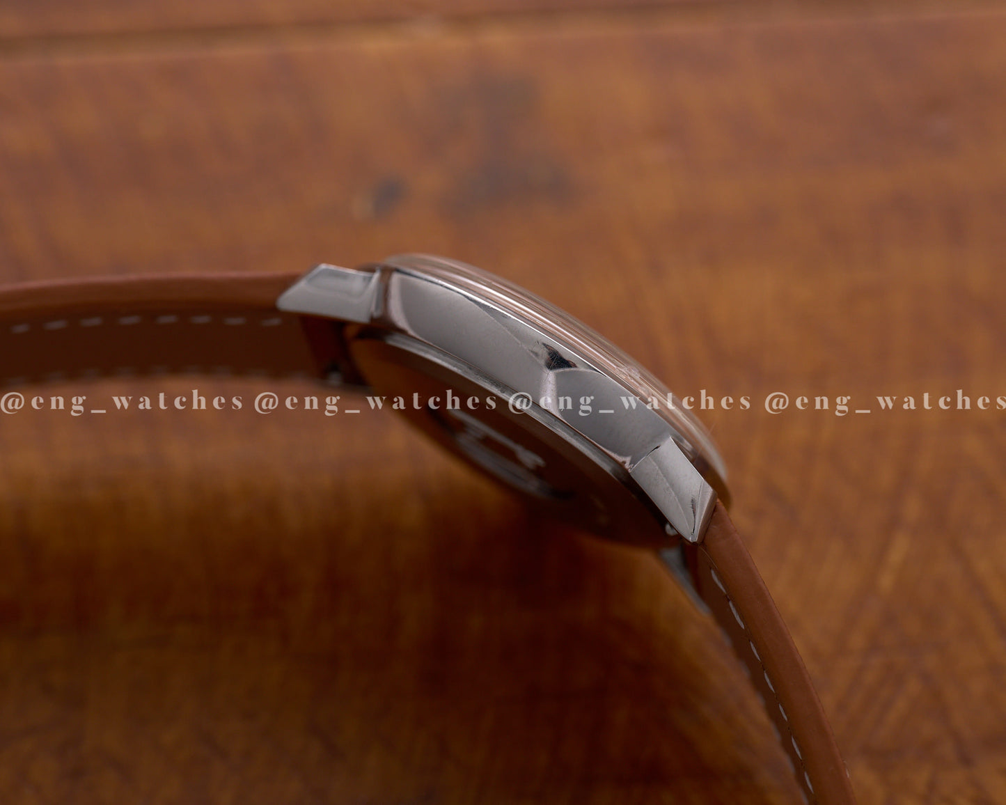 Omega Geneva 166.037