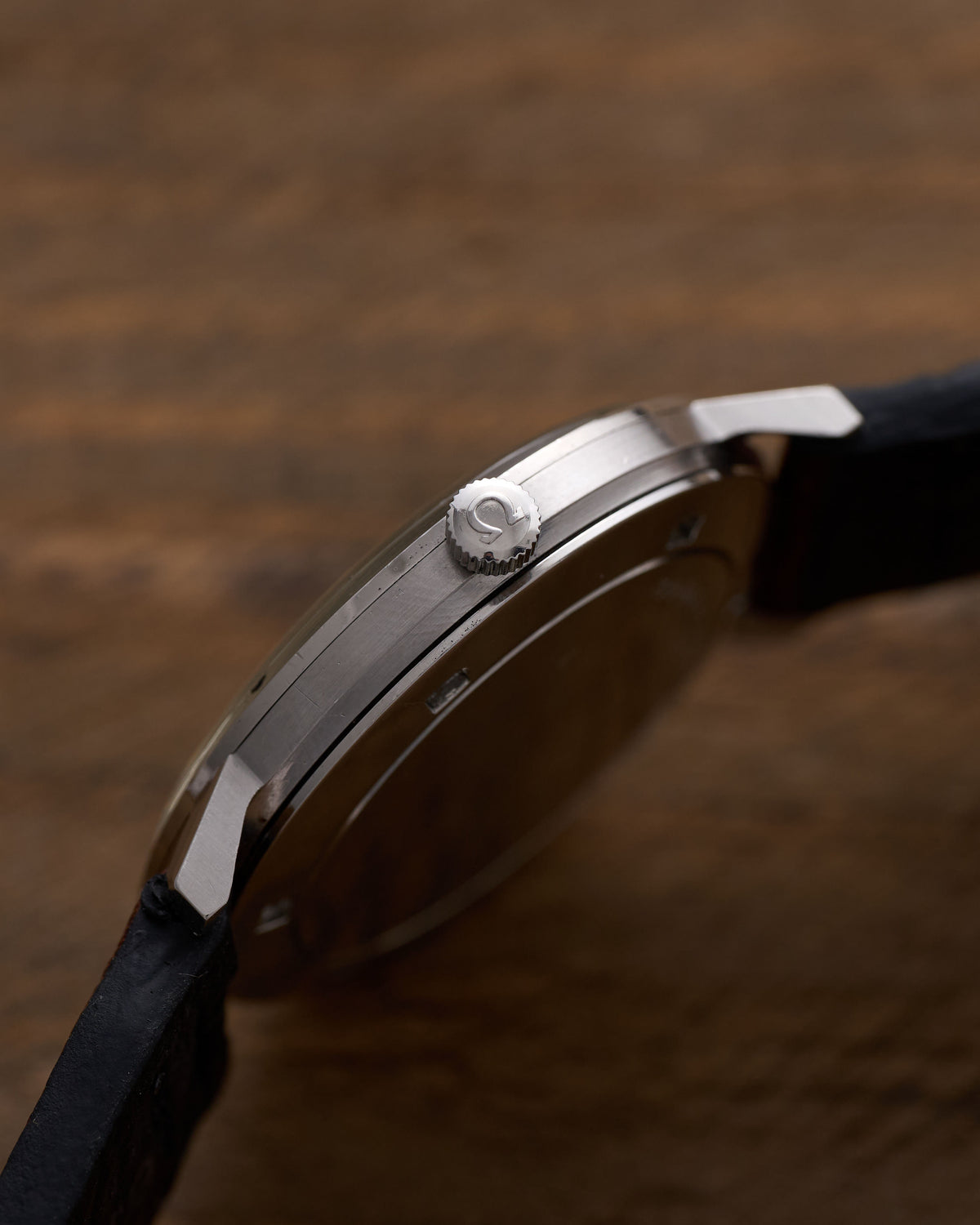 Omega De Ville