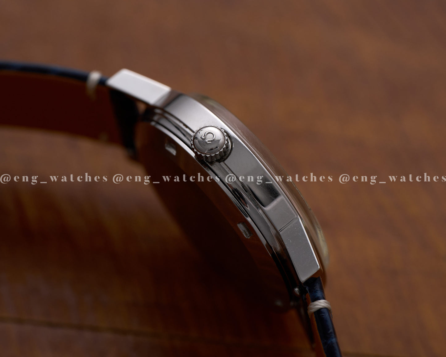 Omega Geneva 166.037