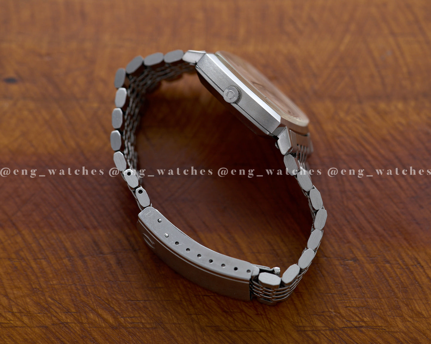 Omega Geneva 166.037