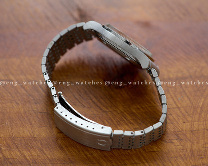 Omega Genève Day/Date "Burgundy"