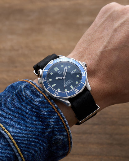 OMEGA SEAMASTER 300 DIVER "007 - James Bond"