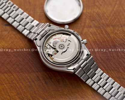 Seiko Chronograph 7016-8001 "Flyback"