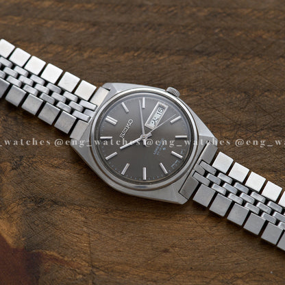 Seiko Lord Matic 5606-7000