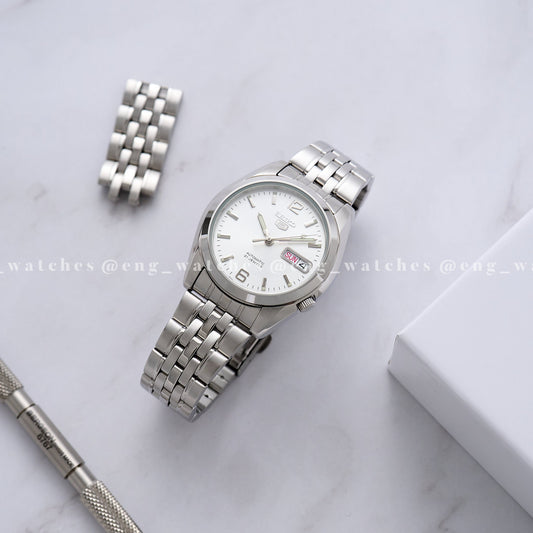 Seiko 5 SNK385