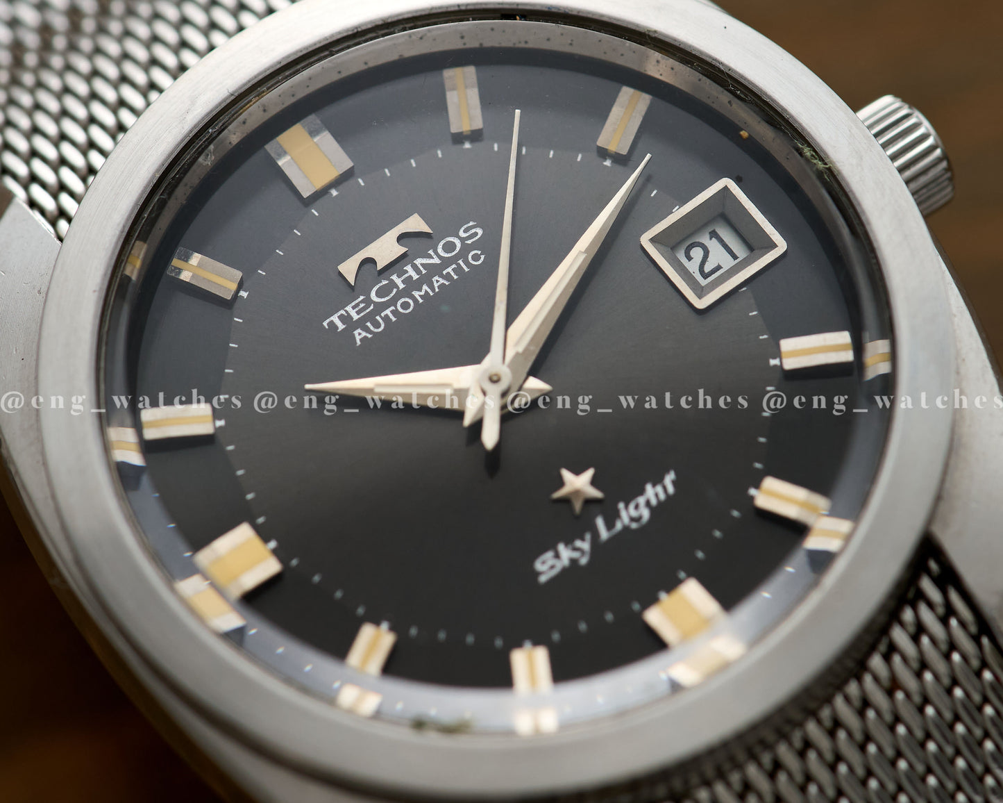 Technos Sky Light "Pie Pan"