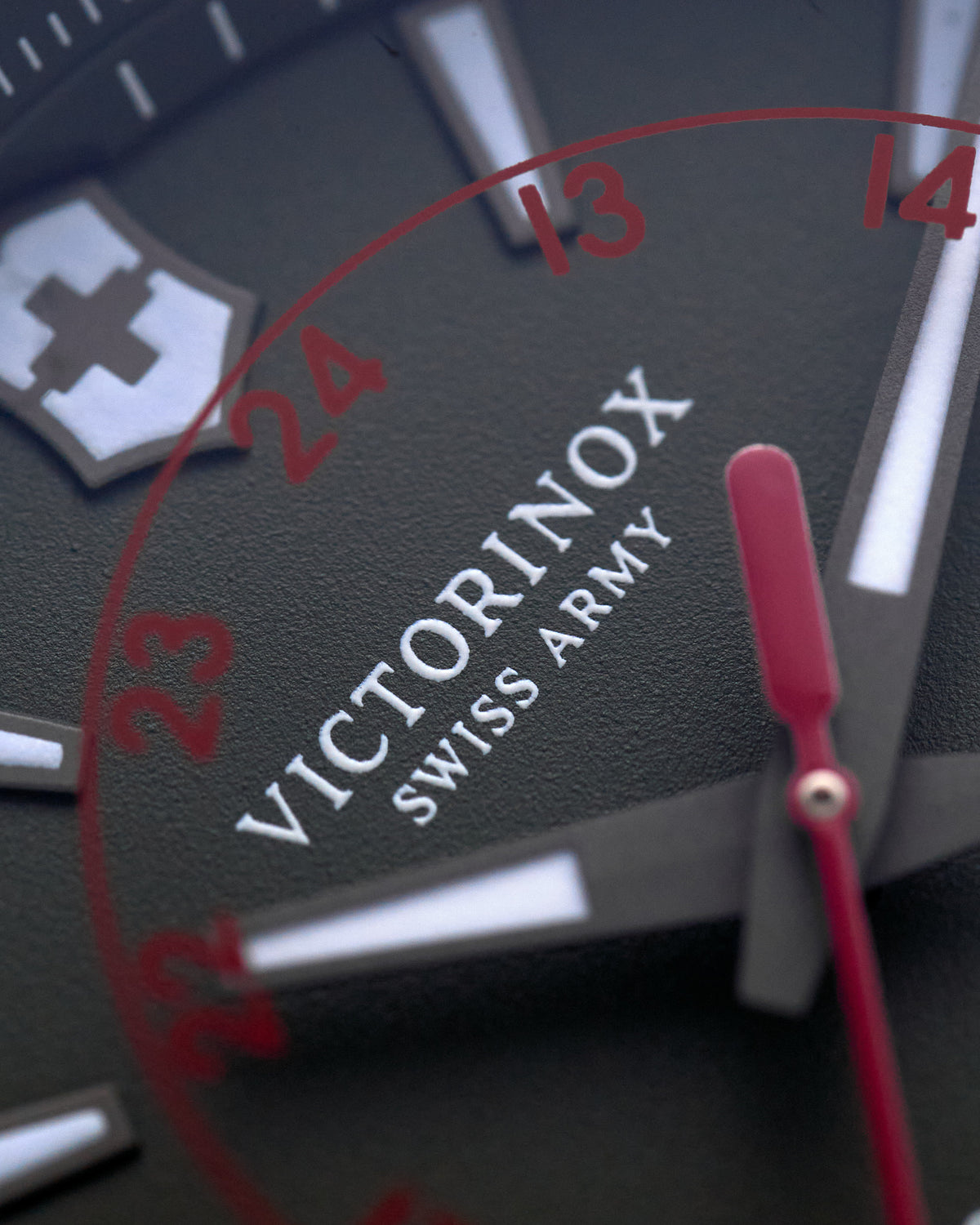 Victorinox Swiss Army I.N.O.X. Carbon Limited Edition