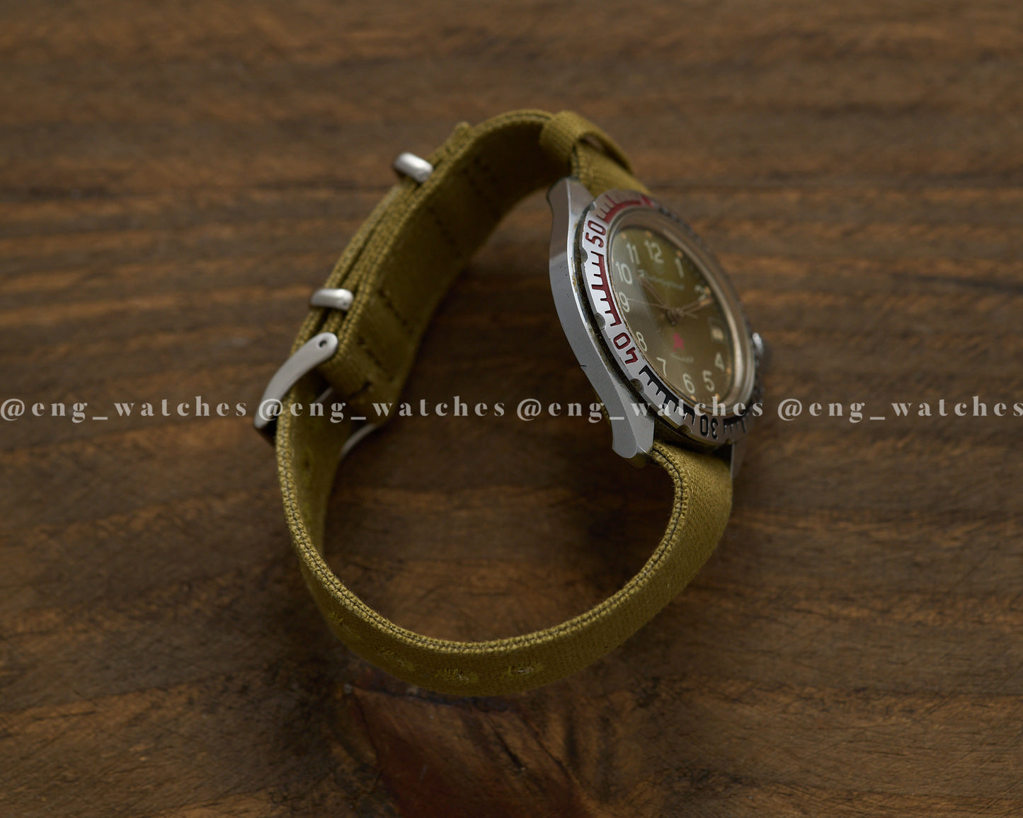 Vostok Komandirskie Red Star Sous-Marine